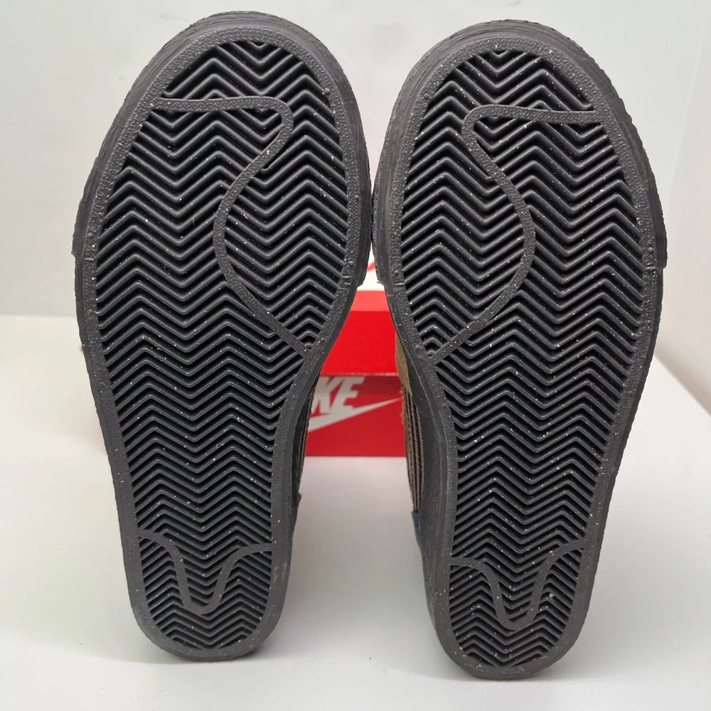 Nike item sb